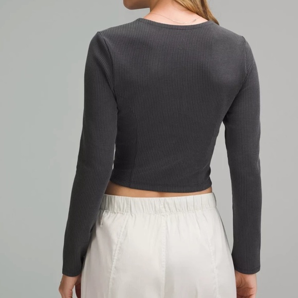 Asymmetrical Long-Sleeve Shirt - Picture 2 of 6